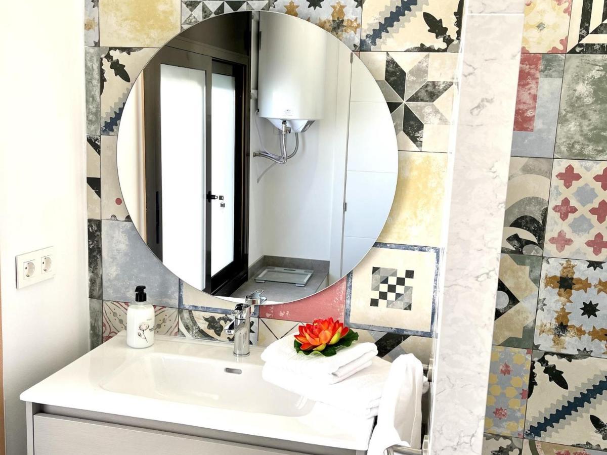 Apartbeach Mimosas Deluxe Climatizado Vistas Playa Miami Playa ภายนอก รูปภาพ